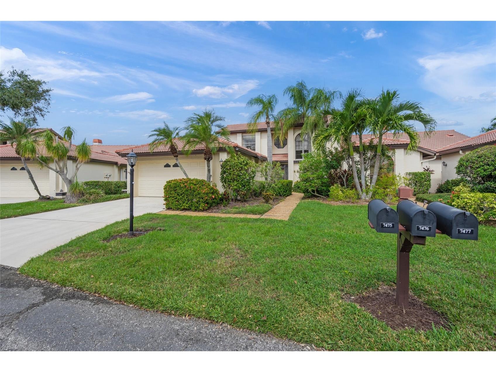 7475 Oak Moss Drive #20 Sarasota FL 34241 A4667884 image2