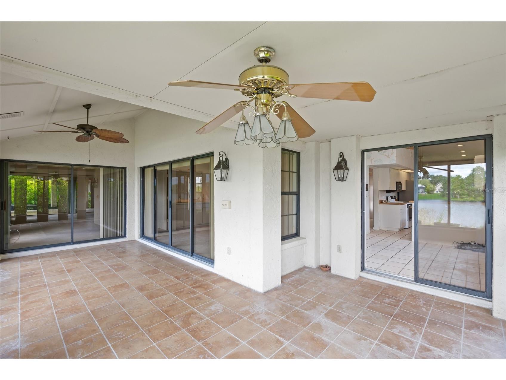7475 Oak Moss Drive #20 Sarasota FL 34241 A4667884 image32