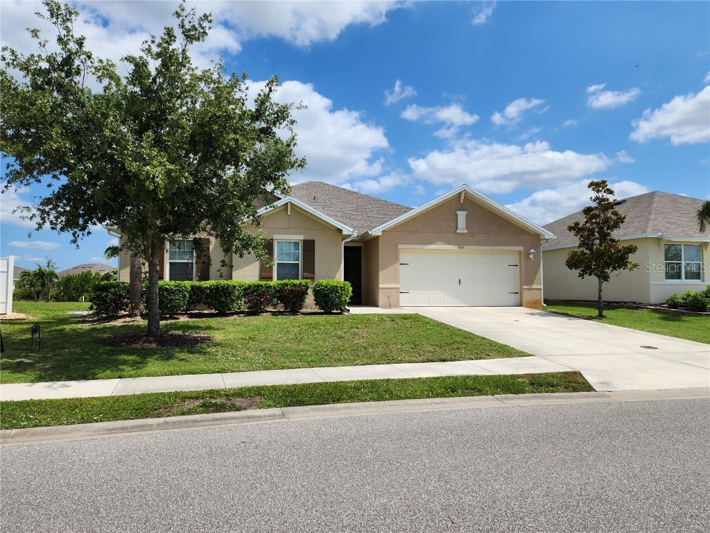 7476 Mikasa Drive Punta Gorda FL 33950 C7475328 image1