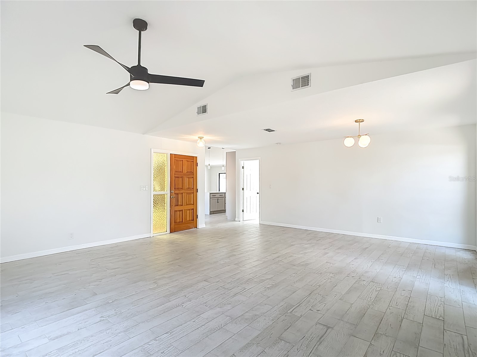 7478 Dundee Way Weeki Wachee FL 34613 W7883674 image11