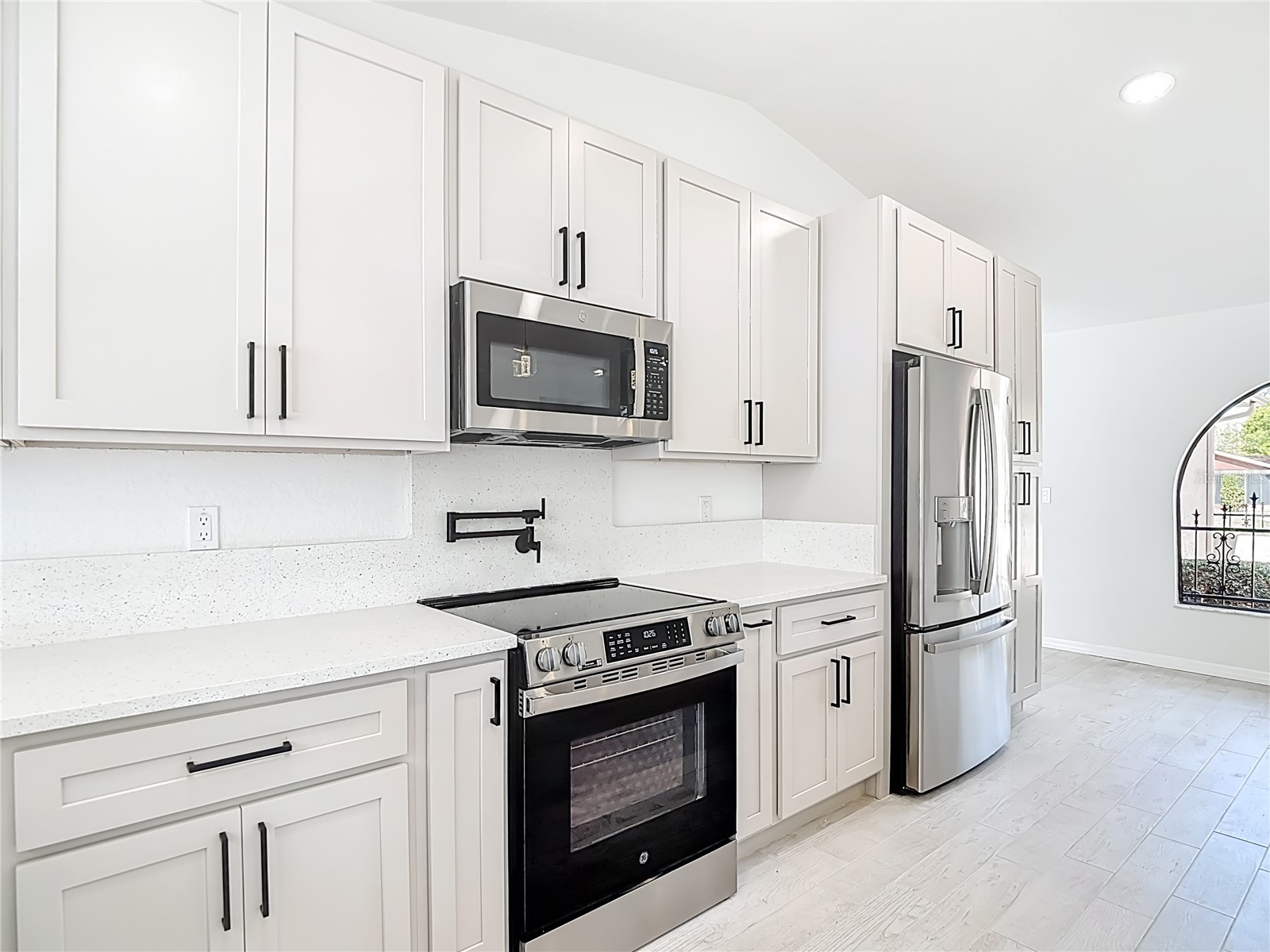 7478 Dundee Way Weeki Wachee FL 34613 W7883674 image18
