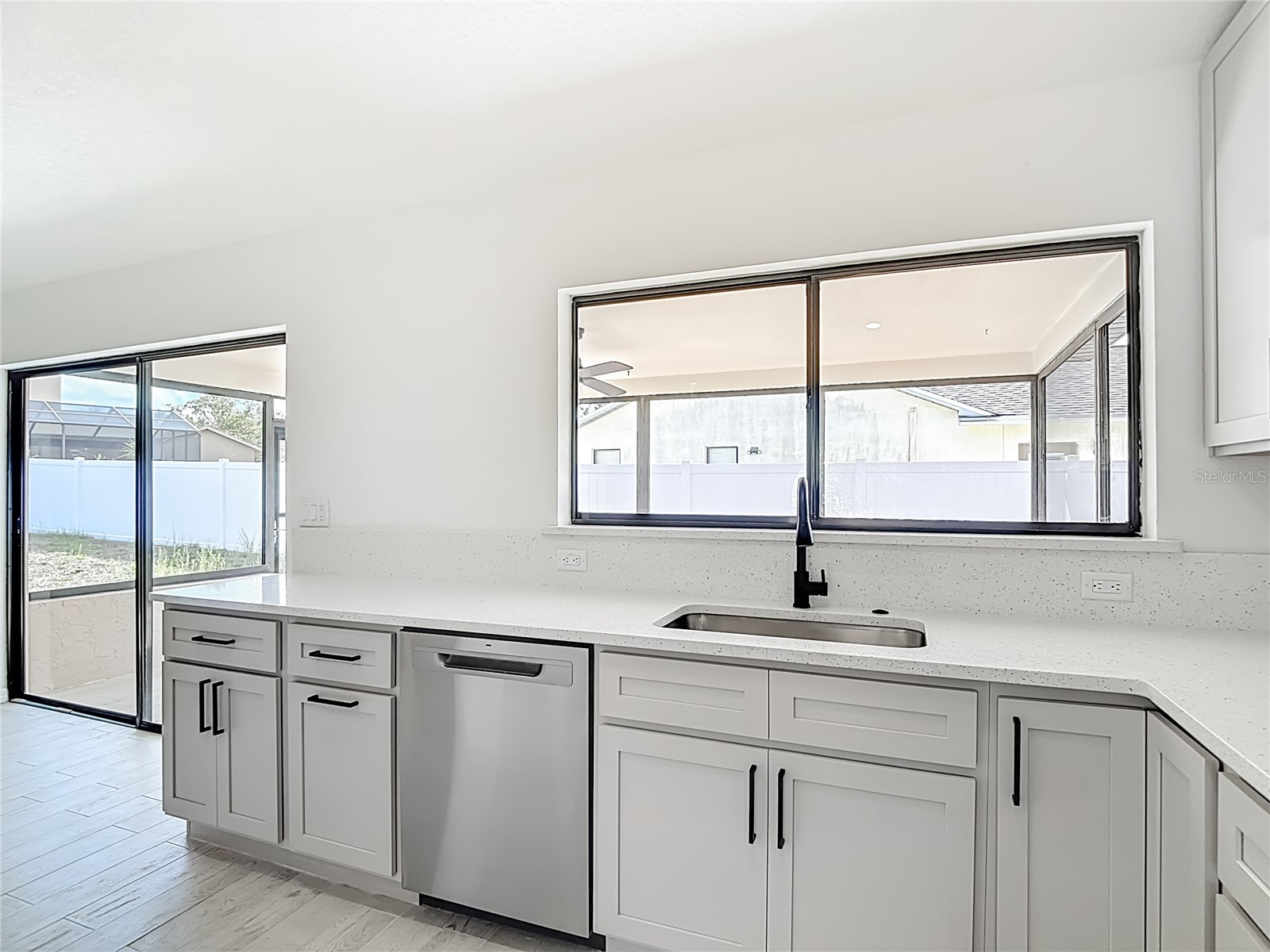 7478 Dundee Way Weeki Wachee FL 34613 W7883674 image20