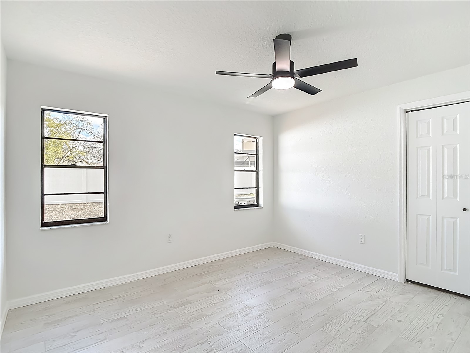 7478 Dundee Way Weeki Wachee FL 34613 W7883674 image37