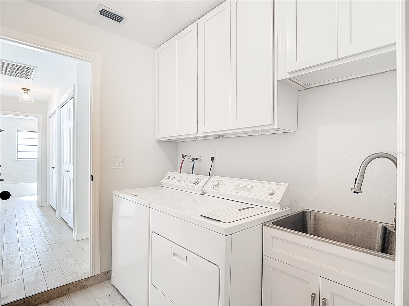 7478 Dundee Way Weeki Wachee FL 34613 W7883674 image44