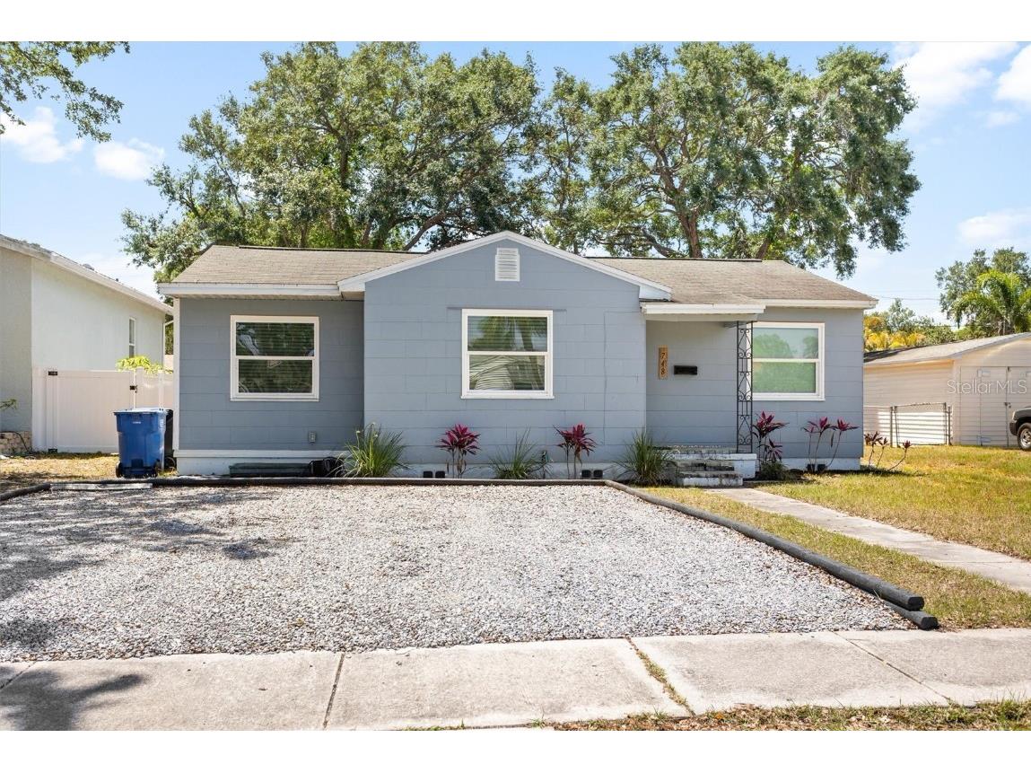 748 61st Avenue NE Saint Petersburg FL 33703 U8198097 image1