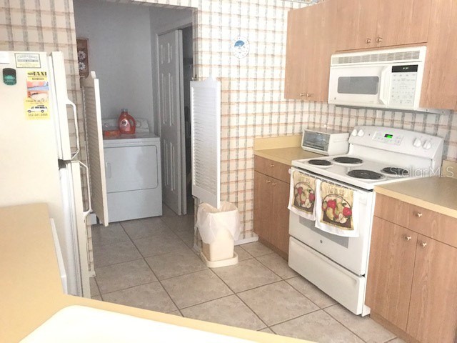 748 Angelita Avenue Lady Lake FL 32159 OM705804 image2