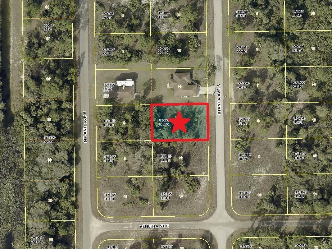 748 Bianca Avenue S Lehigh Acres FL 33974 C7522456 image1