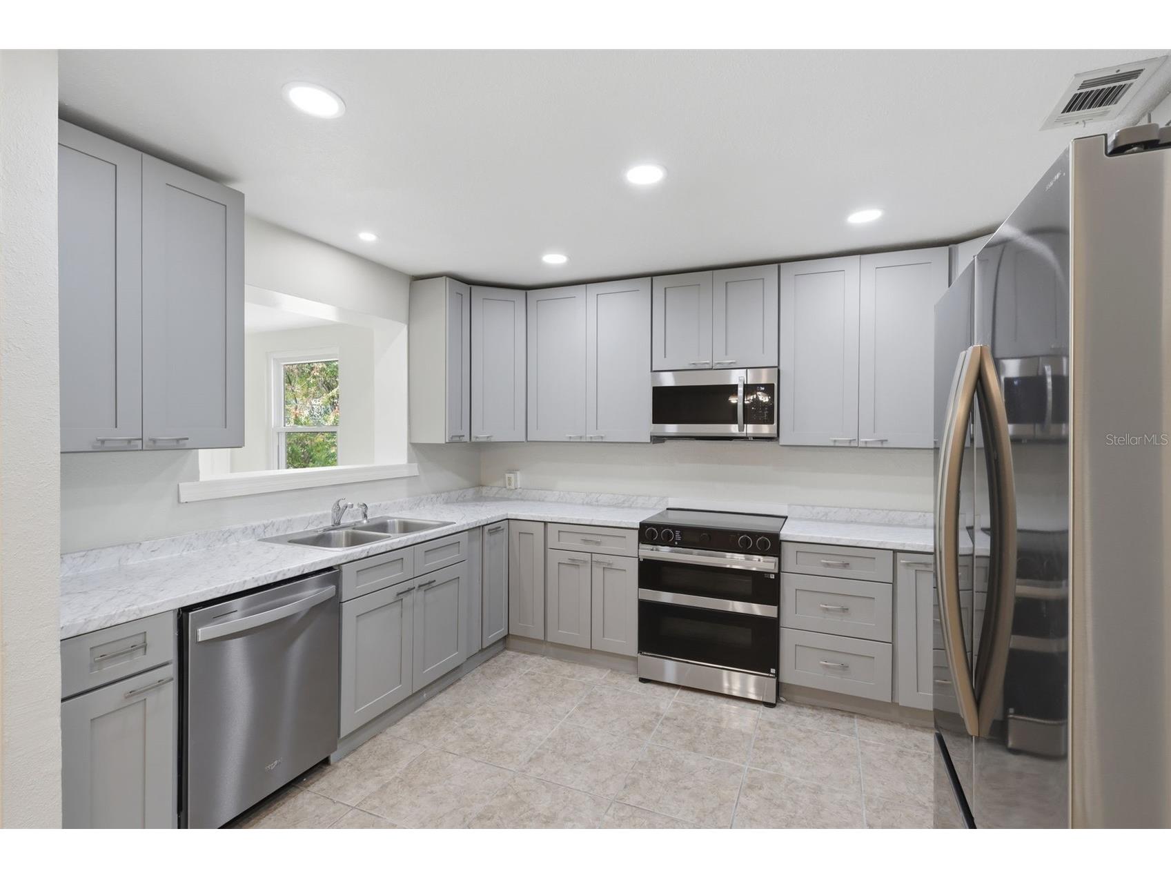 748 Colfax Drive Daytona Beach FL 32114 V4946783 image11