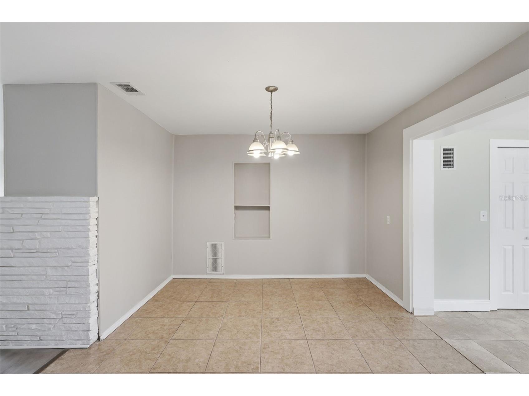 748 Colfax Drive Daytona Beach FL 32114 V4946783 image7