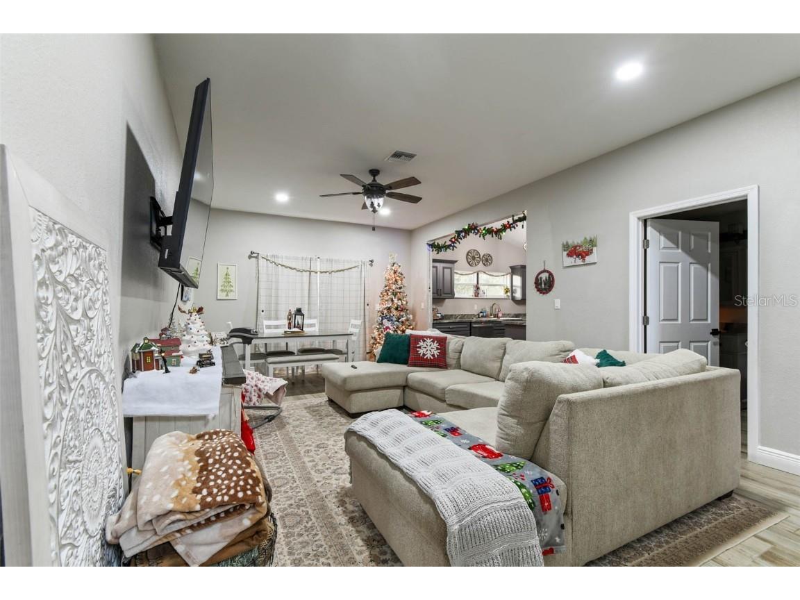 748 Mcclellan Road Frostproof FL 33843 TB8450970 image3