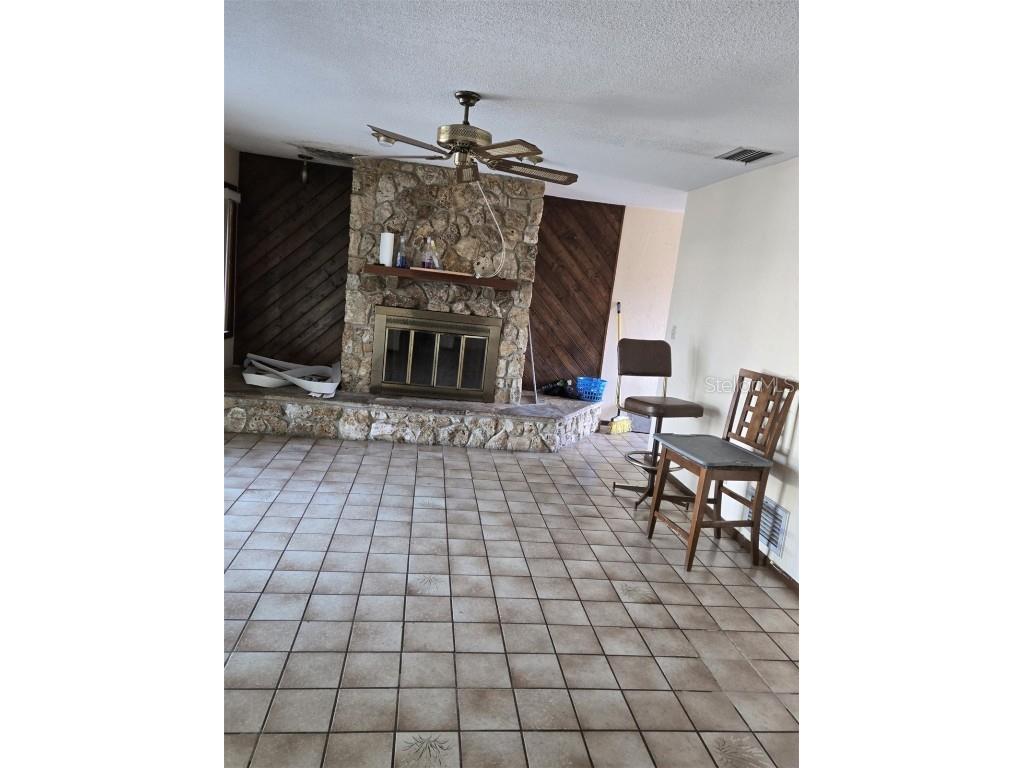 748 Merrimac Drive Port Orange FL 32127 U8236472 image2