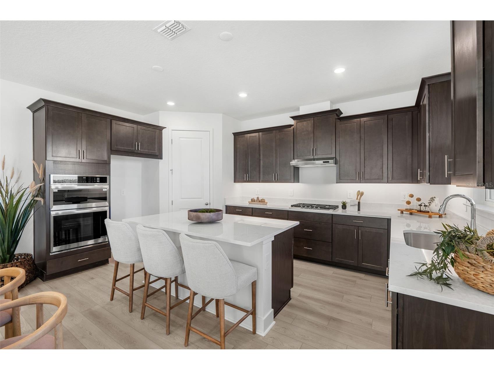748 Mystic Gardens Drive Apopka FL 32703 W7884531 image2