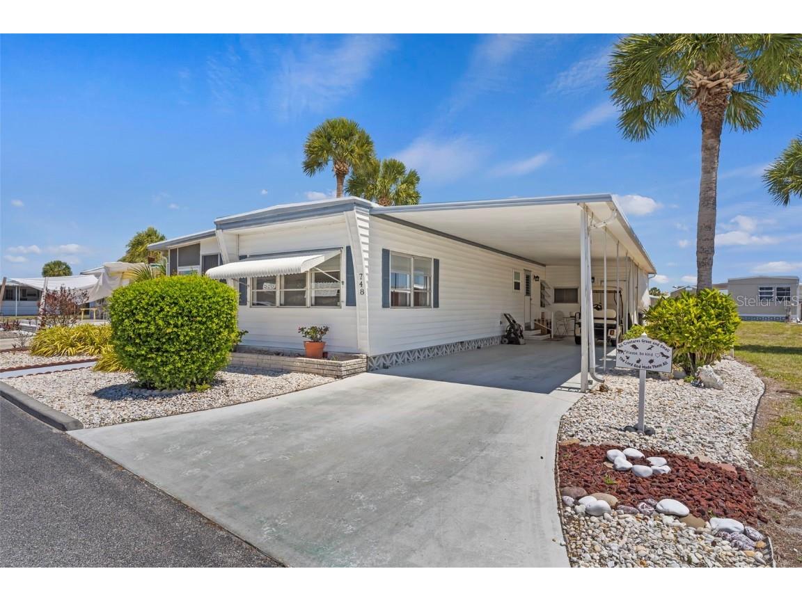 748 Roma Road Venice FL 34285 A4607285 image1