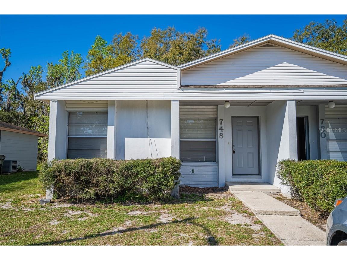748 Zella Lane Lakeland FL 33813 L4943906 image1