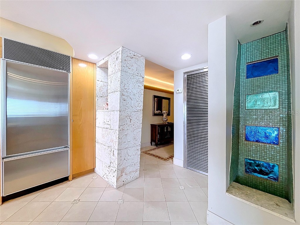 7480 Bayshore Drive #401 Treasure Island FL 33706 TB8451777 image23