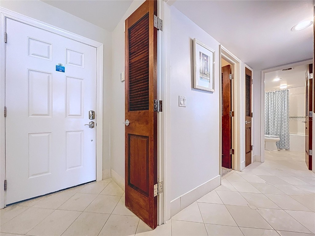 7480 Bayshore Drive #401 Treasure Island FL 33706 TB8451777 image34