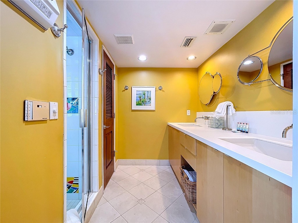 7480 Bayshore Drive #401 Treasure Island FL 33706 TB8451777 image42