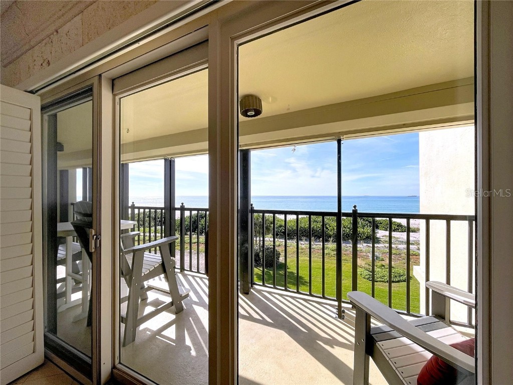 7480 Bayshore Drive #401 Treasure Island FL 33706 TB8451777 image52