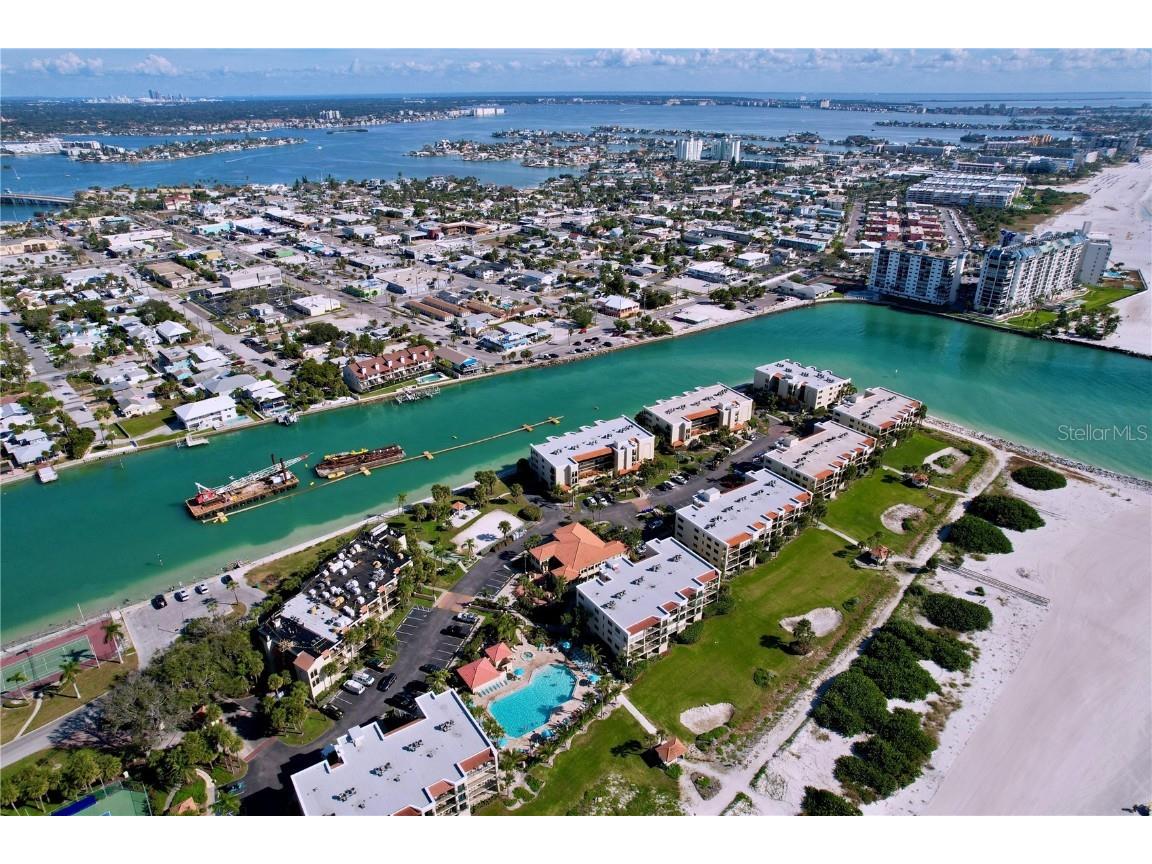 7480 Bayshore Drive #401 Treasure Island FL 33706 TB8451777 image58