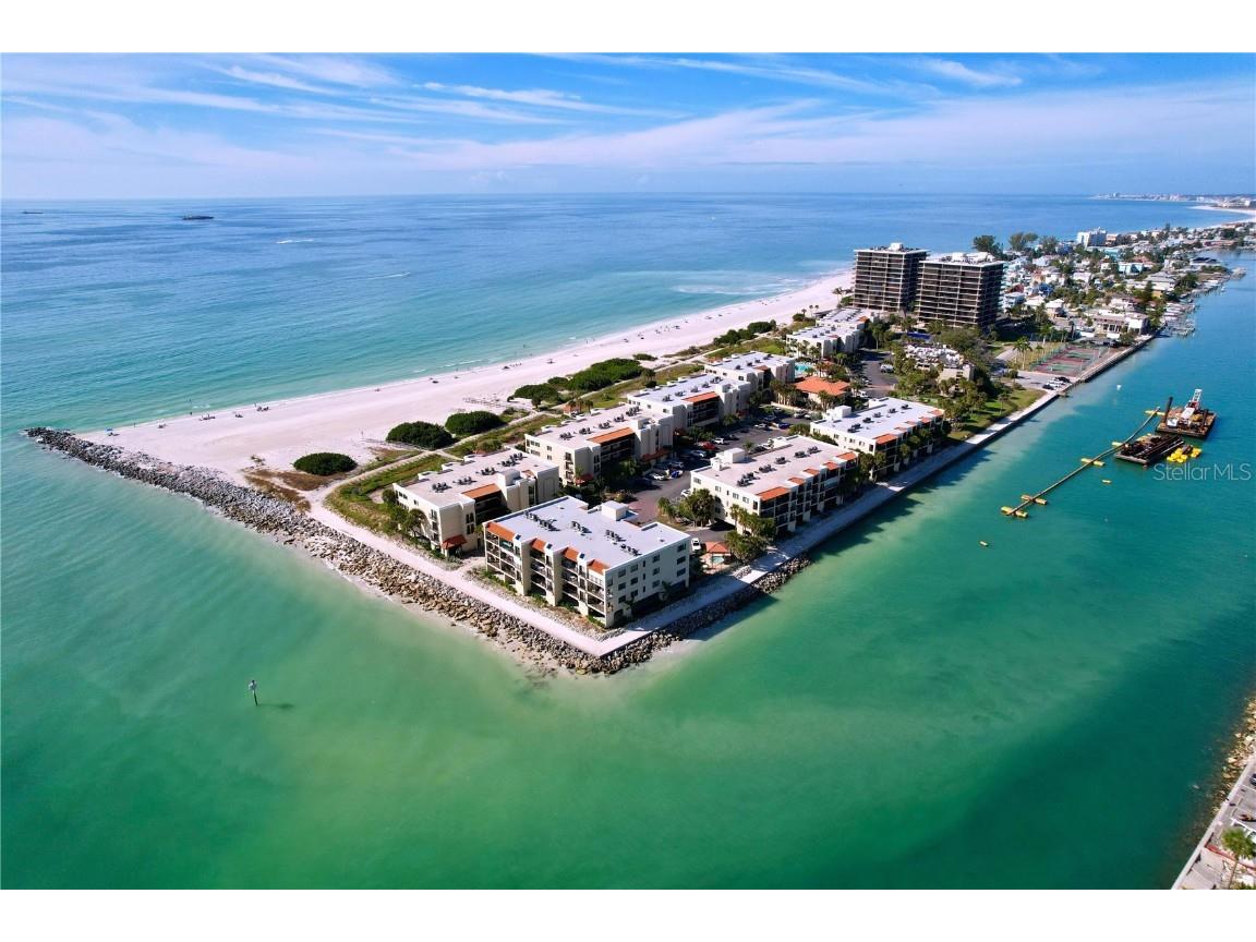 7480 Bayshore Drive #401 Treasure Island FL 33706 TB8451777 image60
