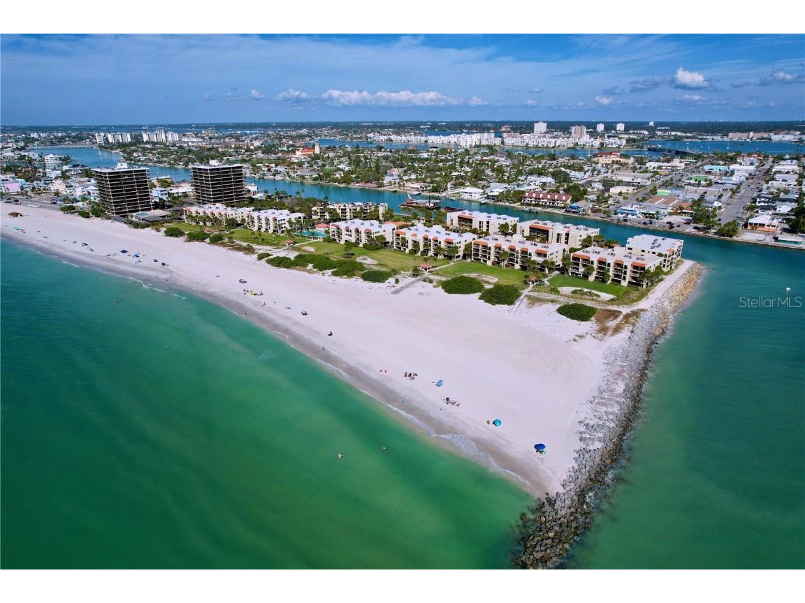 7480 Bayshore Drive #401 Treasure Island FL 33706 TB8451777 image63