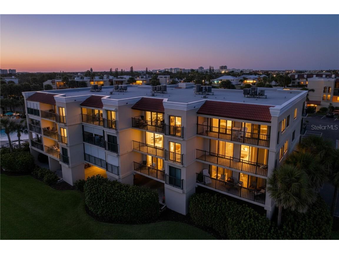 7480 Bayshore Drive #401 Treasure Island FL 33706 TB8451777 image68