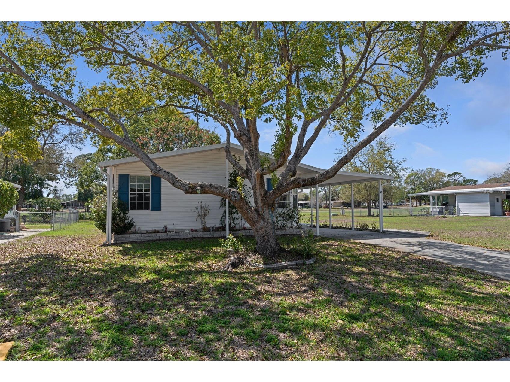 7482 Dinsmore Street Brooksville FL 34613 TB8486090 image2