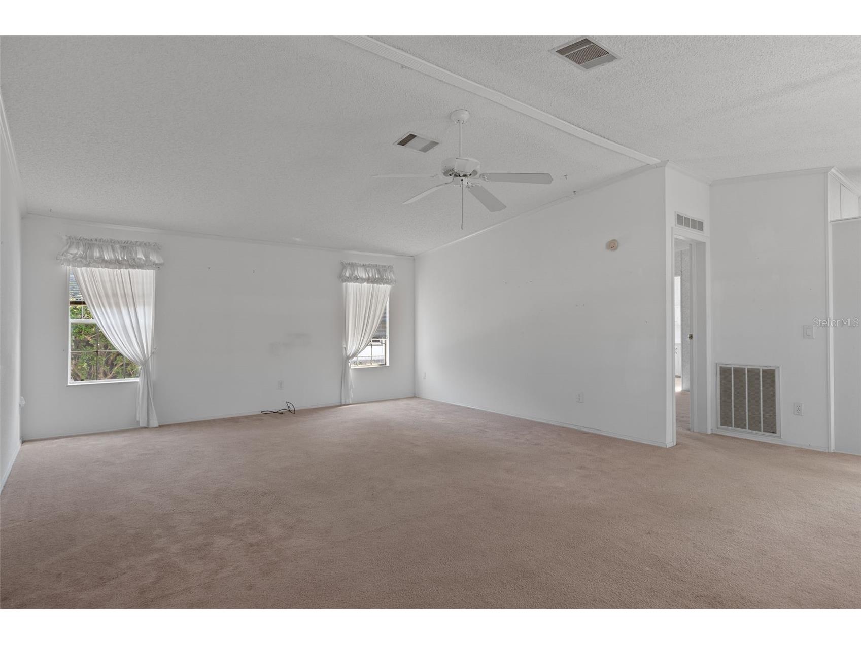 7482 Dinsmore Street Brooksville FL 34613 TB8486090 image6