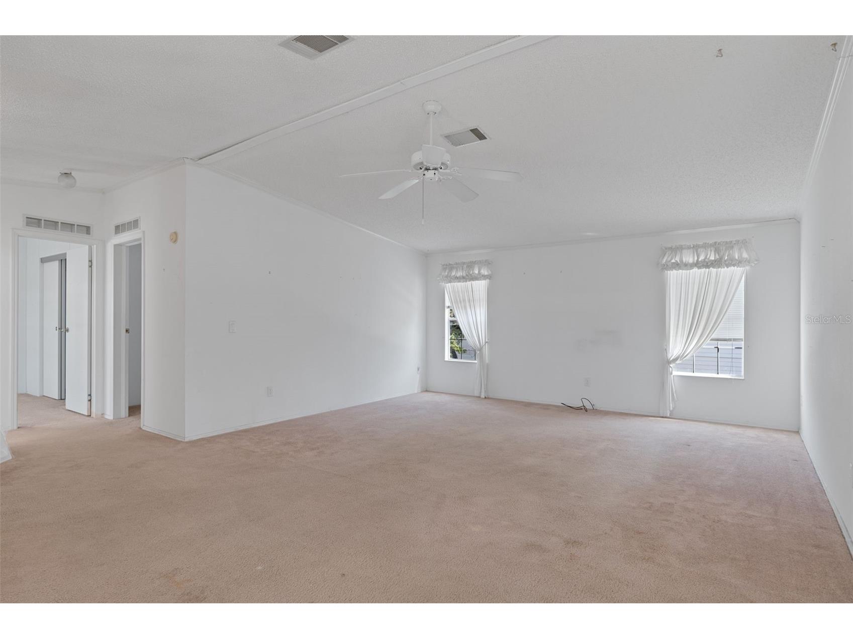 7482 Dinsmore Street Brooksville FL 34613 TB8486090 image7