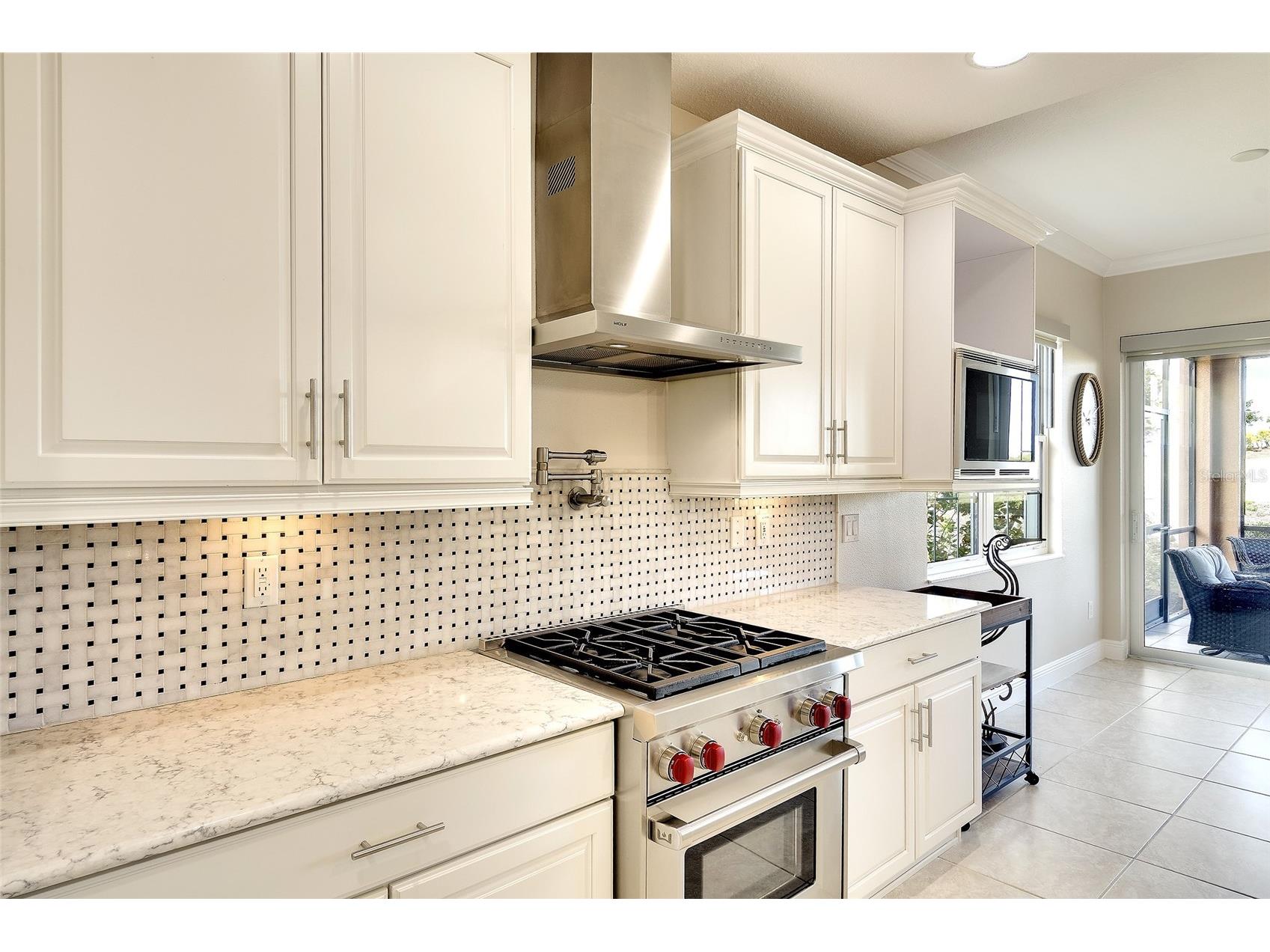 7482 Divot Loop #6A Bradenton FL 34202 A4683497 image18