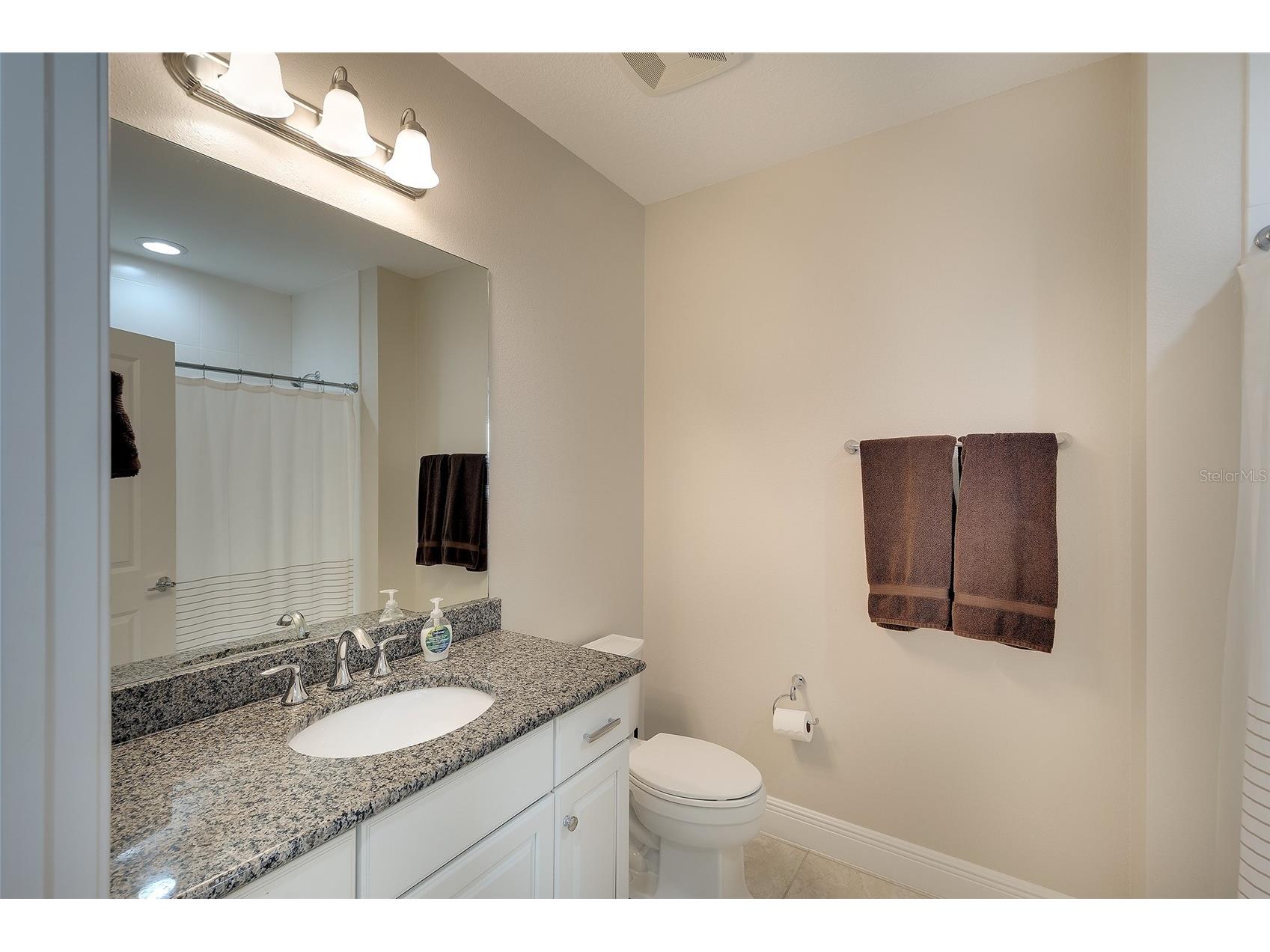 7482 Divot Loop #6A Bradenton FL 34202 A4683497 image29