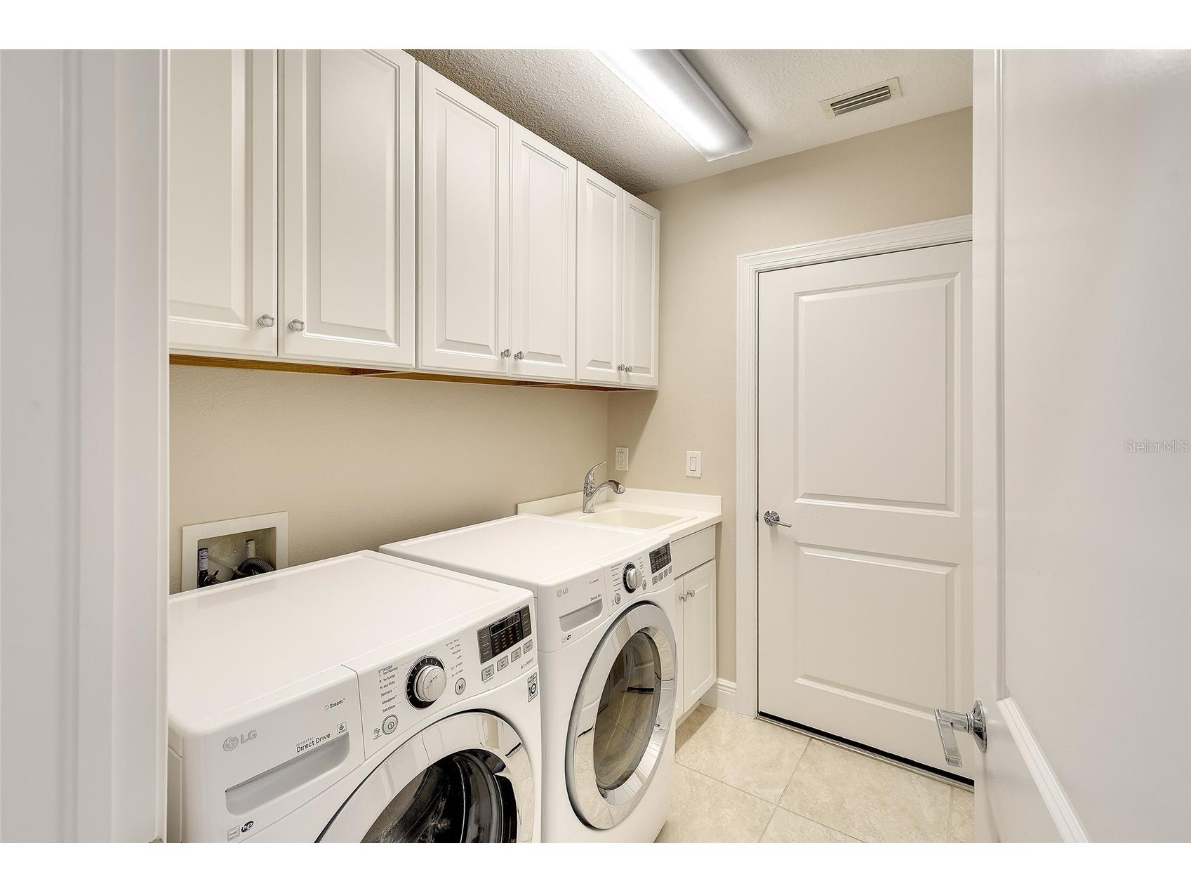 7482 Divot Loop #6A Bradenton FL 34202 A4683497 image33