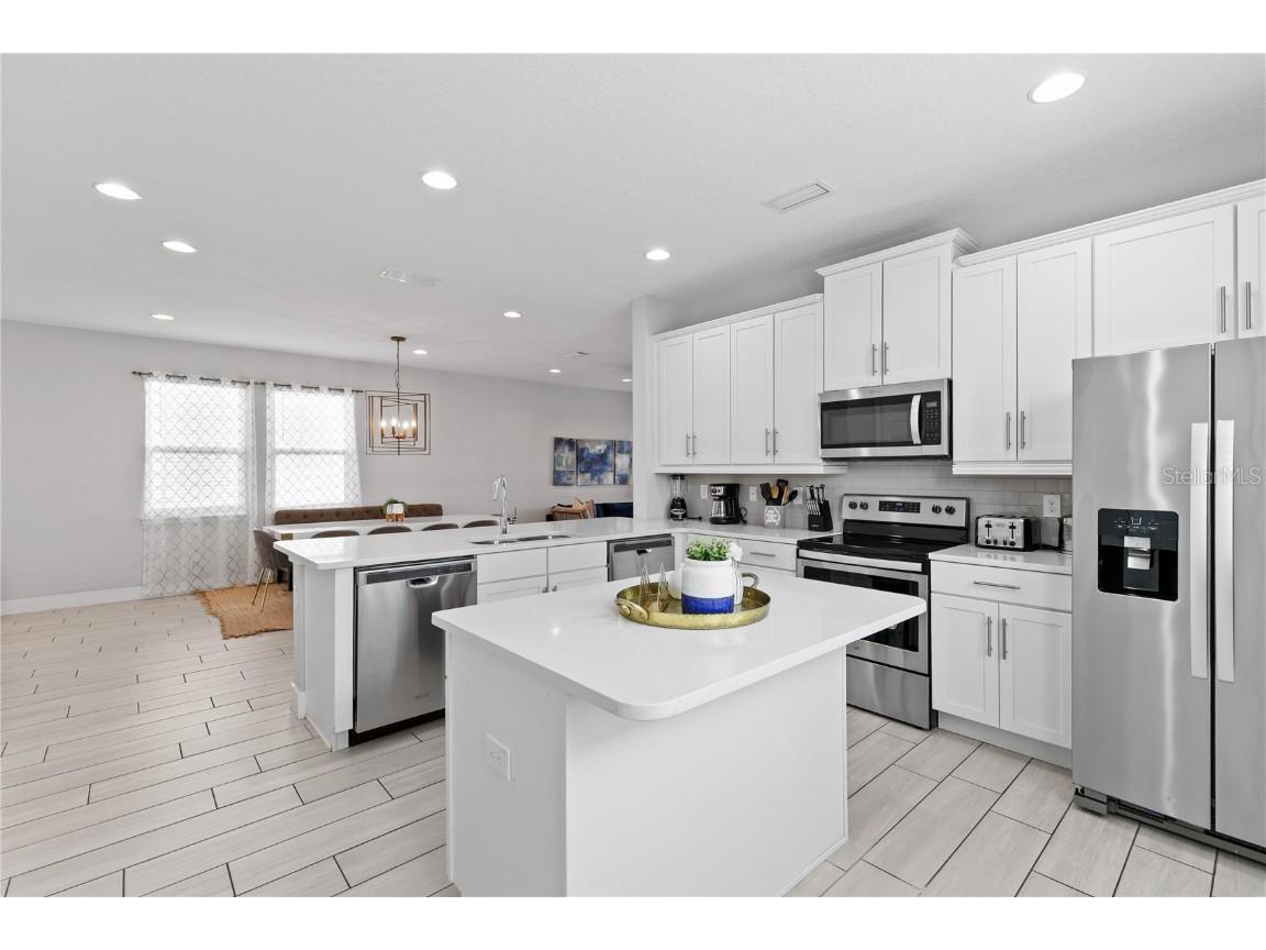 7483 Marker Avenue Kissimmee FL 34747 O6290419 image16