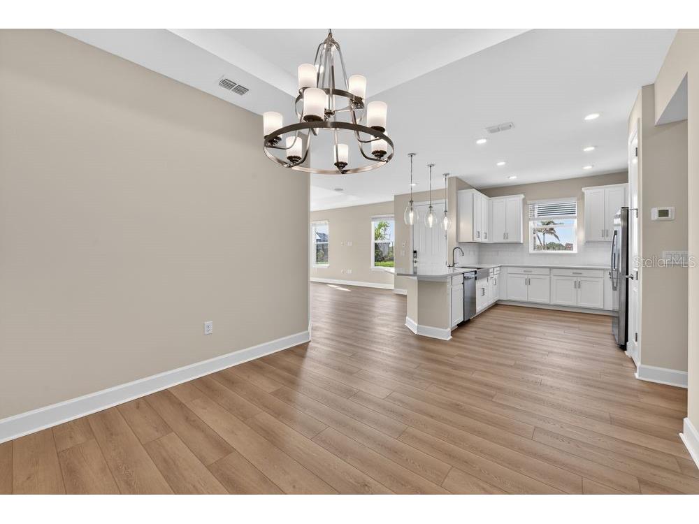 7483 Moonbeam Avenue Sarasota FL 34241 A4685237 image12