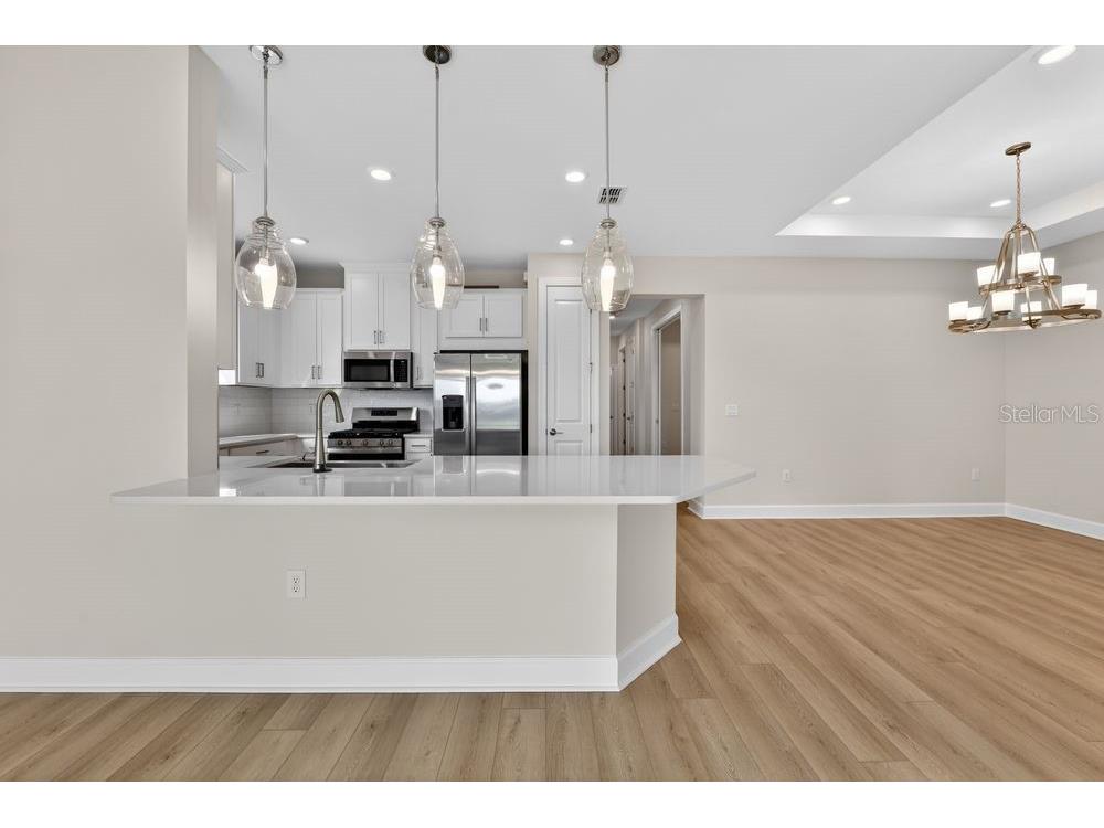 7483 Moonbeam Avenue Sarasota FL 34241 A4685237 image2