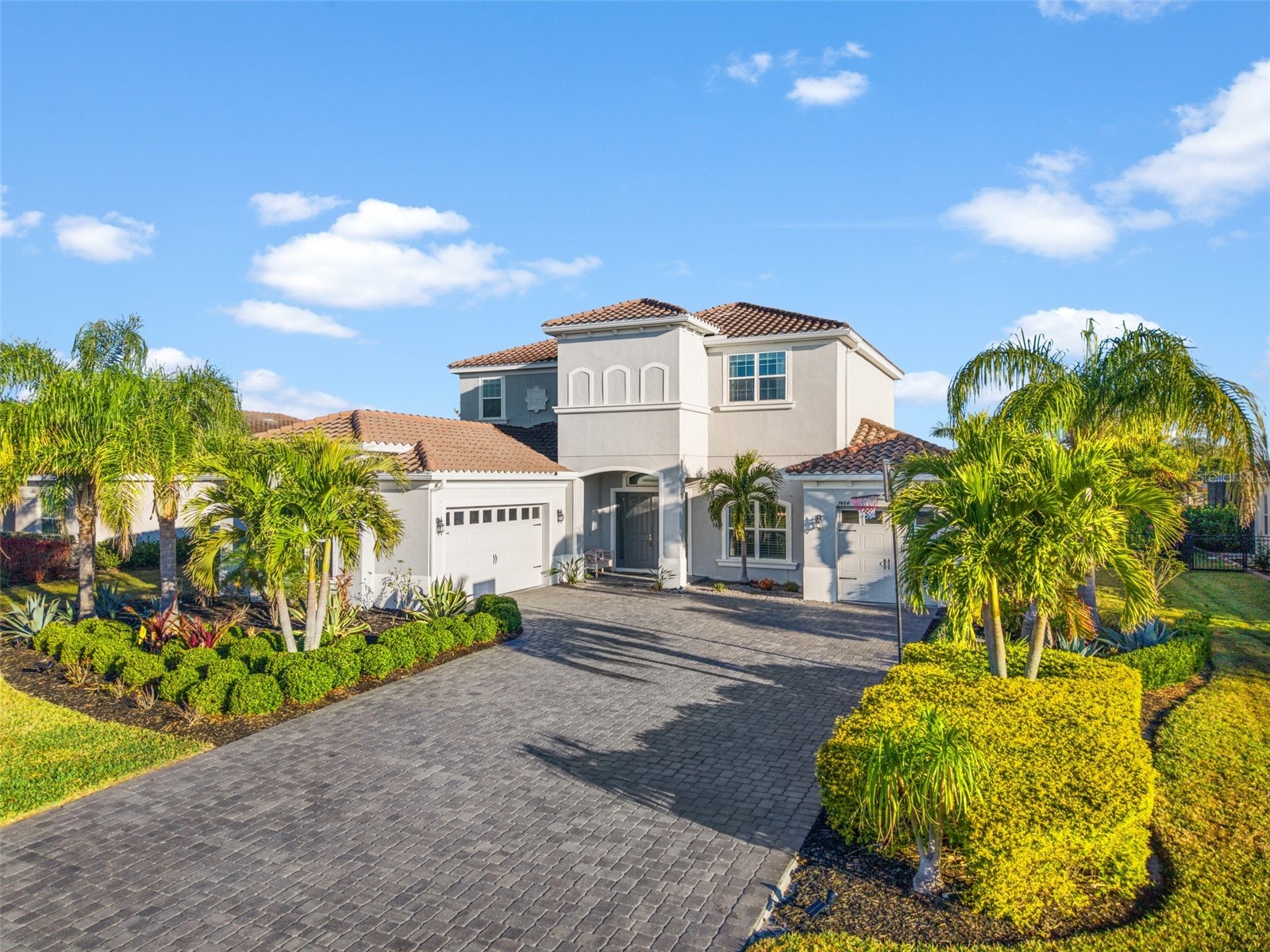 7484 Ripetta Street Sarasota FL 34240 N6144529 image2