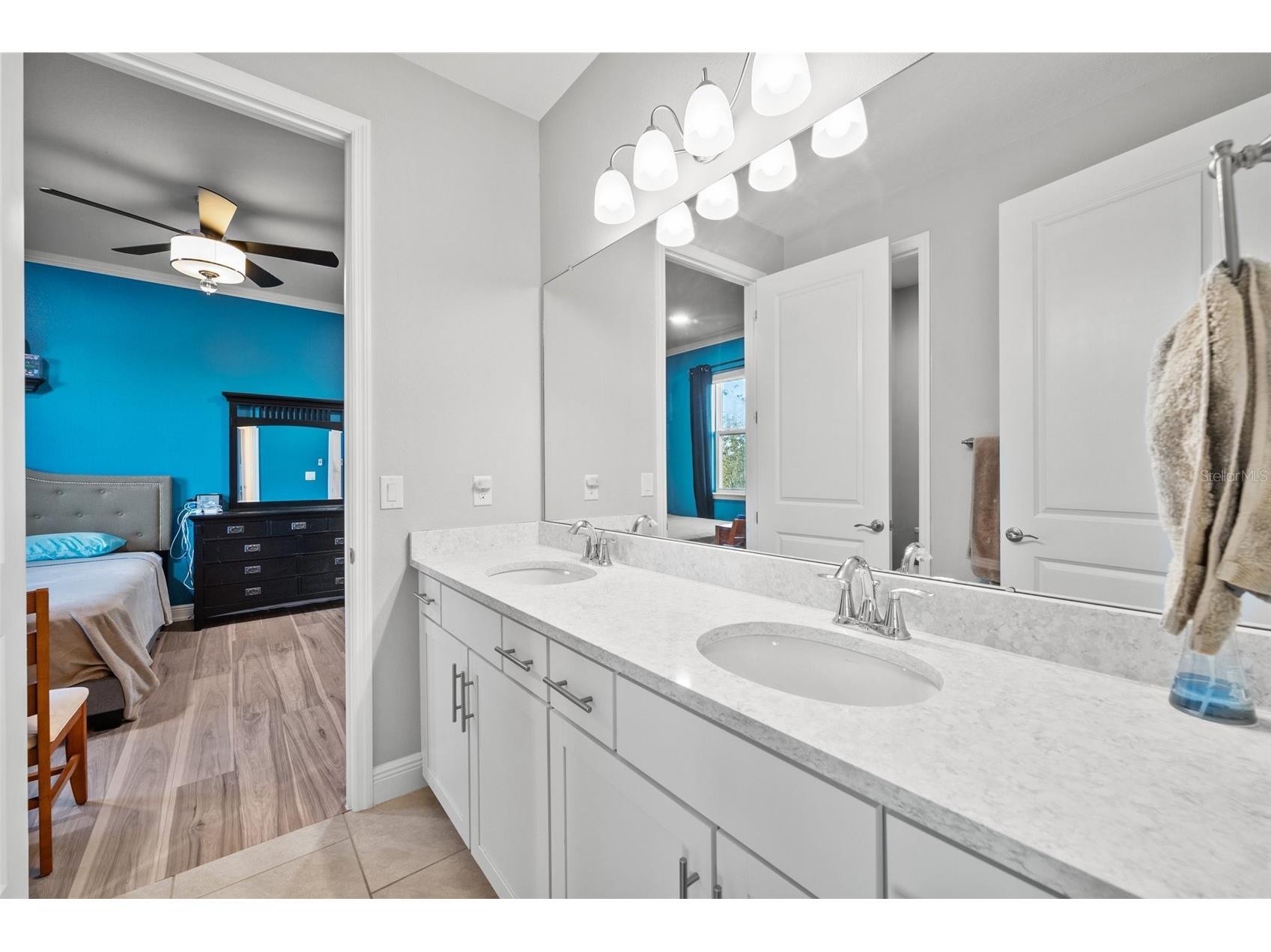 7484 Ripetta Street Sarasota FL 34240 N6144529 image33