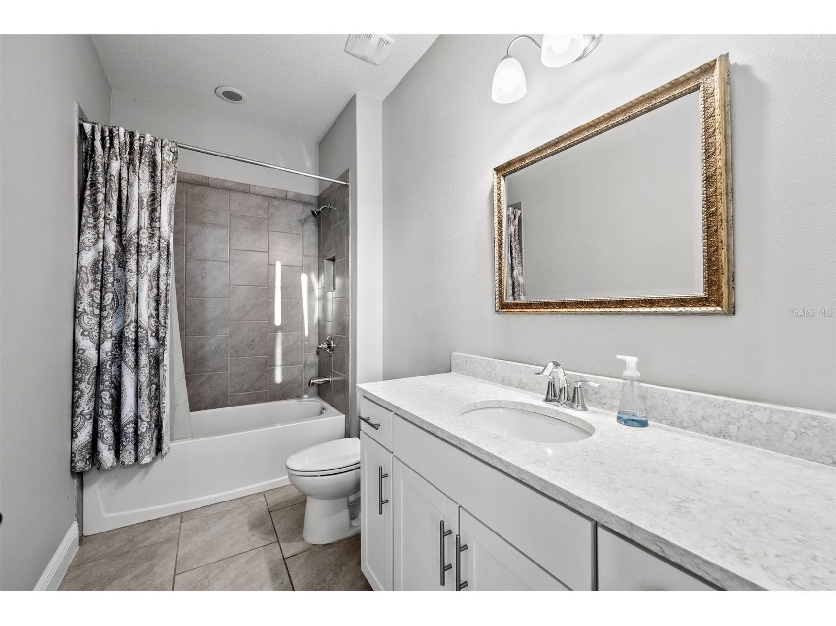 7484 Ripetta Street Sarasota FL 34240 N6144529 image39