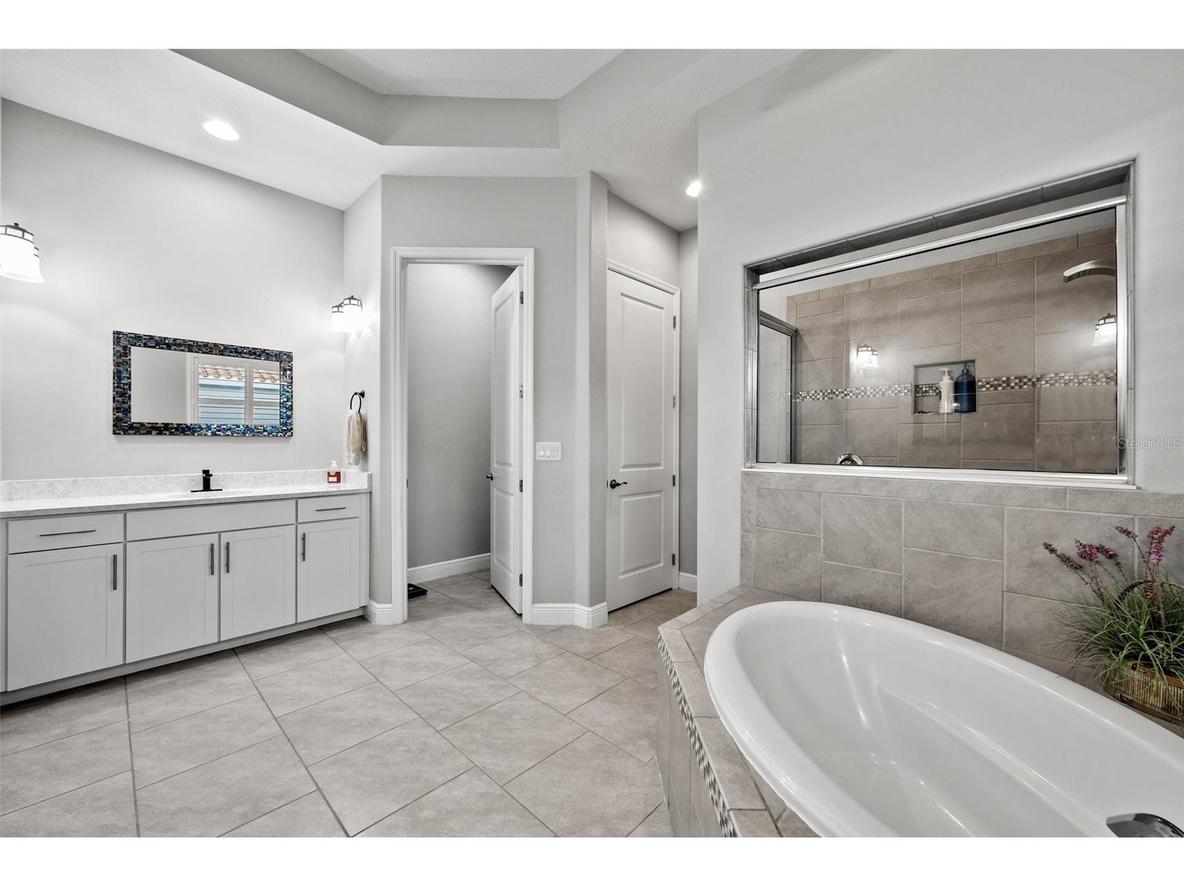 7484 Ripetta Street Sarasota FL 34240 N6144529 image42