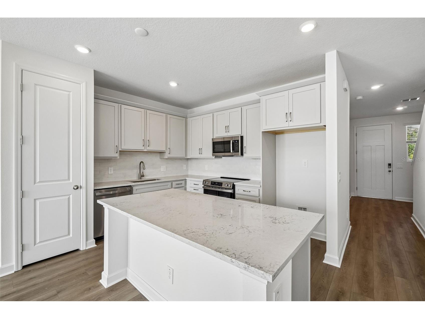 7485 Deer Valley Circle Tampa FL 33635 TB8510209 image7