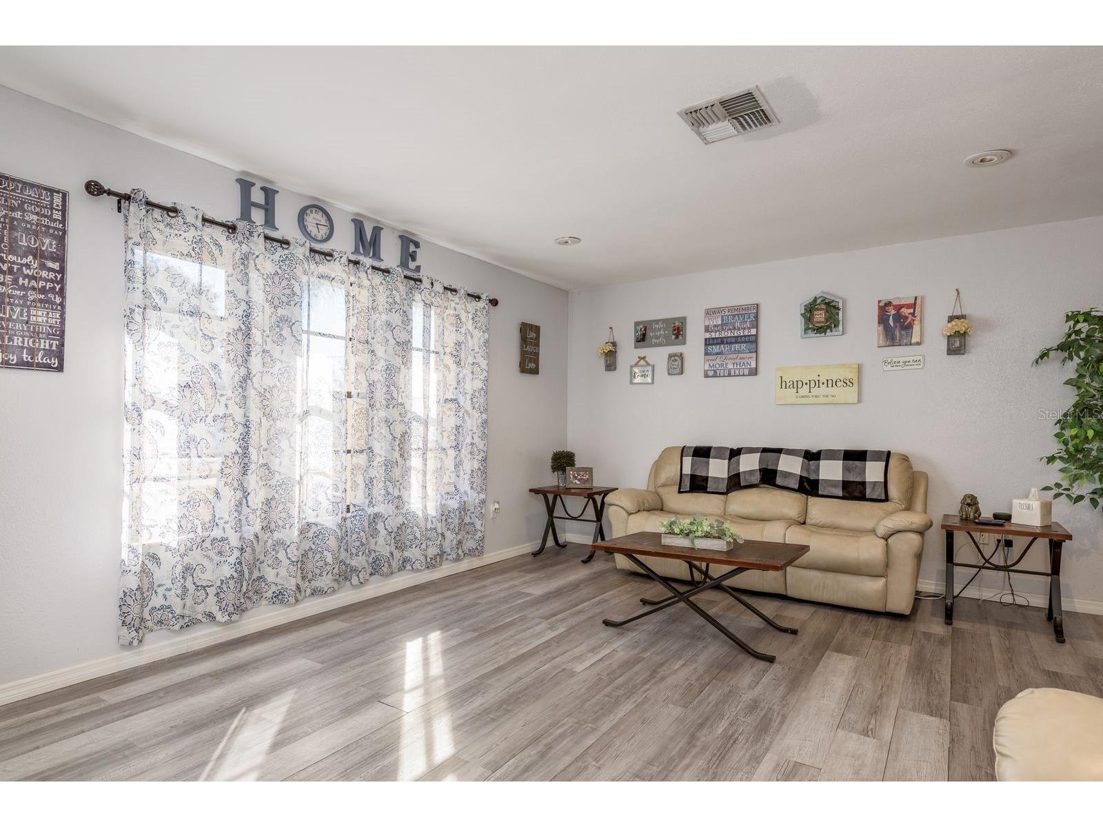 7487 Alhambra Court Spring Hill FL 34606 W7881069 image9