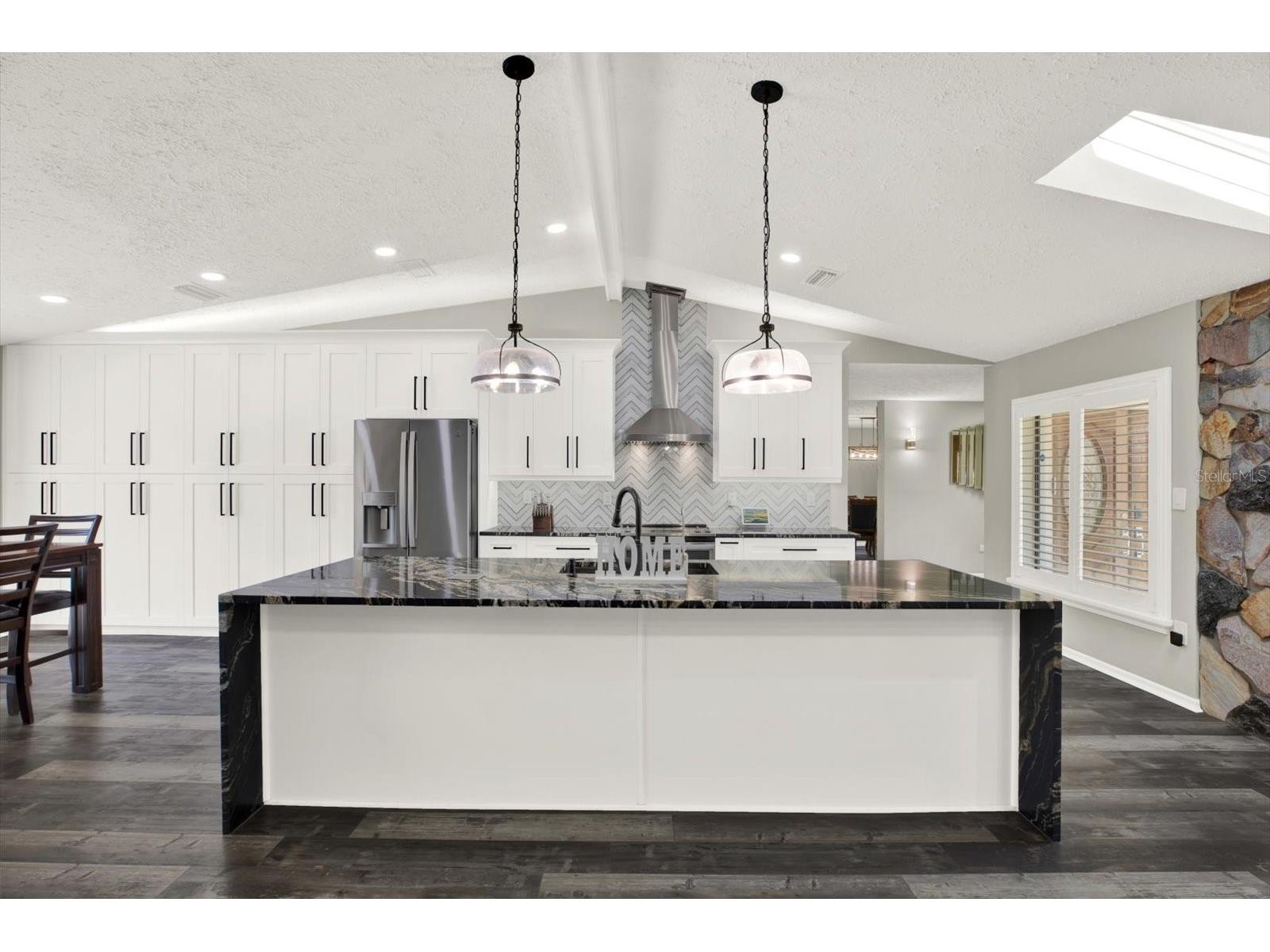 7487 River Country Drive Weeki Wachee FL 34607 - RIVER COUNTRY LAKE TB8524492 image16