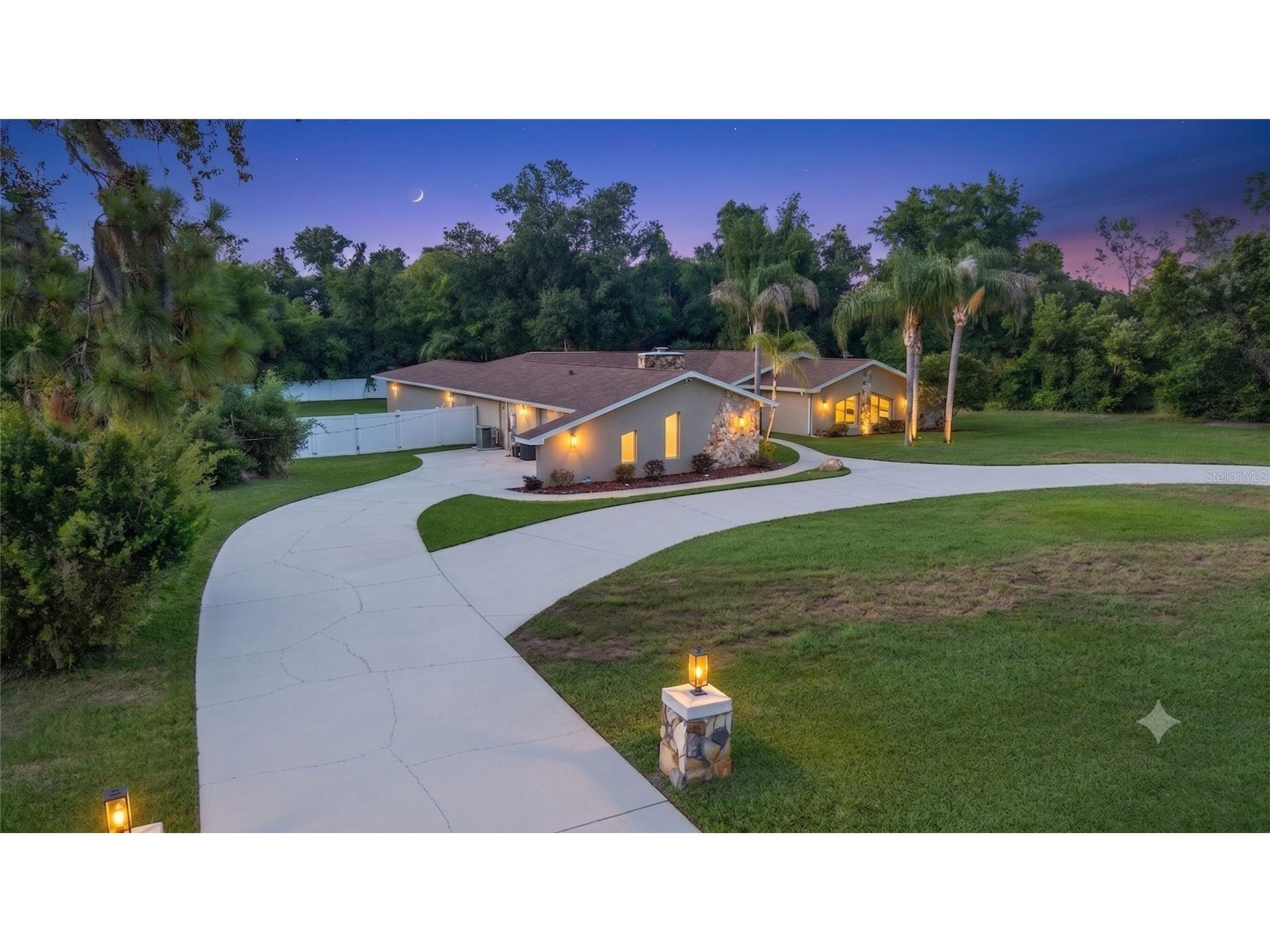7487 River Country Drive Weeki Wachee FL 34607 - RIVER COUNTRY LAKE TB8524492 image2