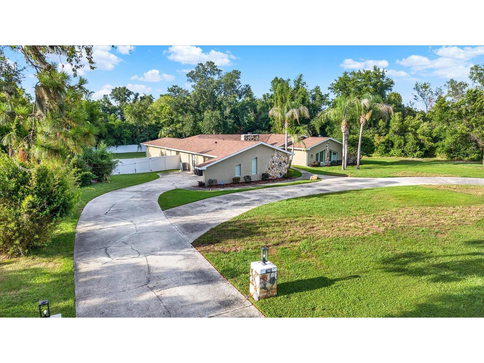 7487 River Country Drive Weeki Wachee FL 34607 - RIVER COUNTRY LAKE TB8524492 image6