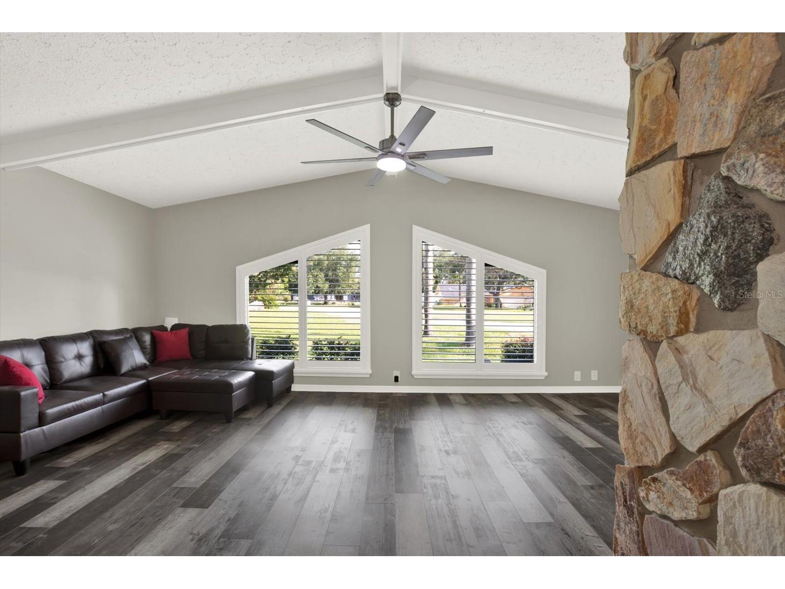 7487 River Country Drive Weeki Wachee FL 34607 - RIVER COUNTRY LAKE TB8524492 image9