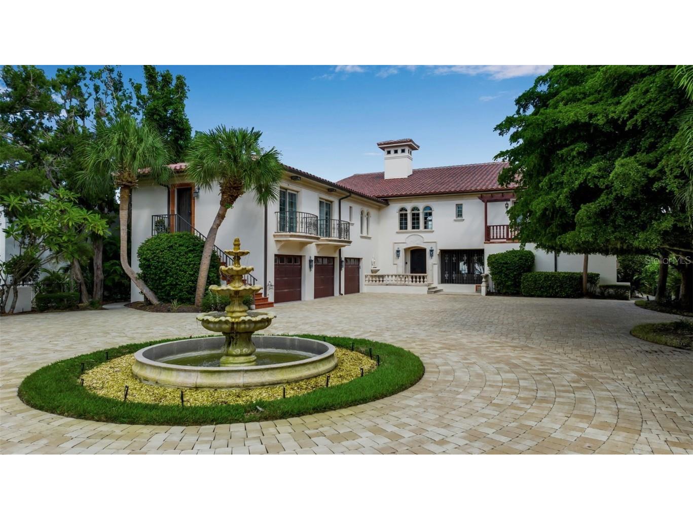 749 Freeling Drive Sarasota FL 34242 A4666354 image1