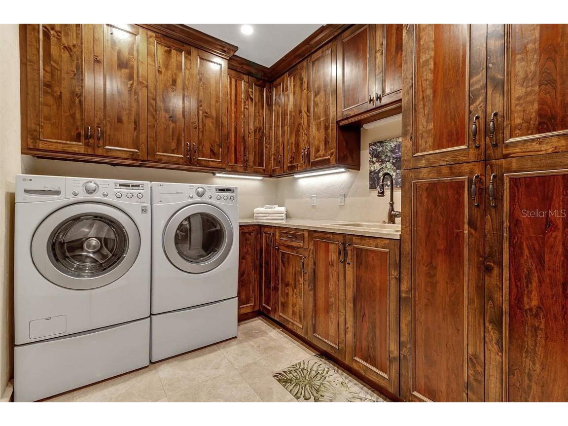 749 Freeling Drive Sarasota FL 34242 A4666354 image20