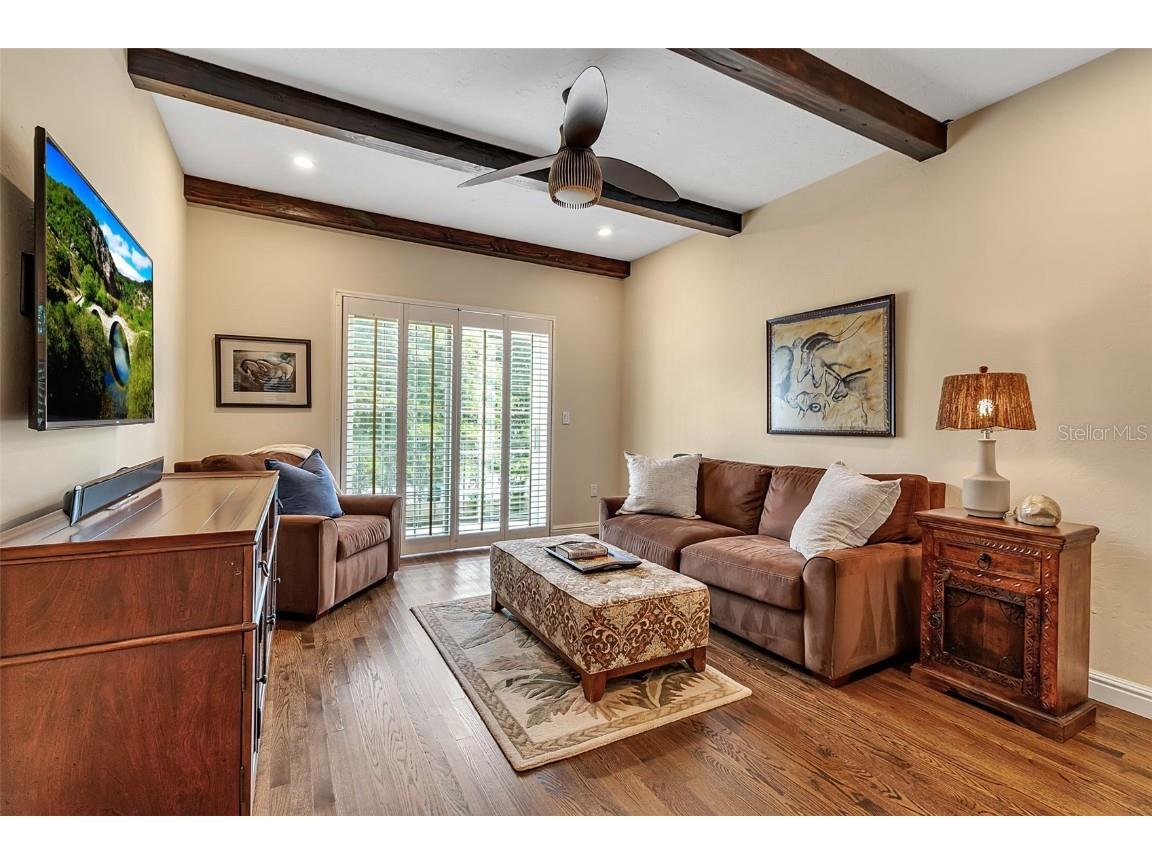 749 Freeling Drive Sarasota FL 34242 A4666354 image32