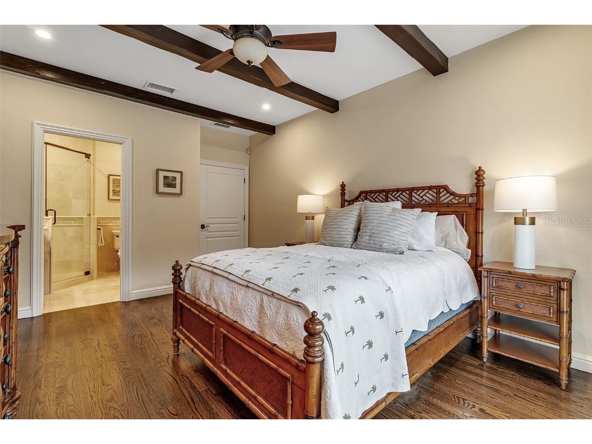 749 Freeling Drive Sarasota FL 34242 A4666354 image34