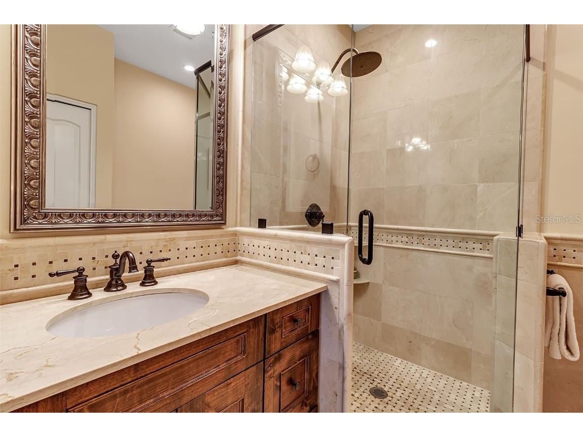 749 Freeling Drive Sarasota FL 34242 A4666354 image35